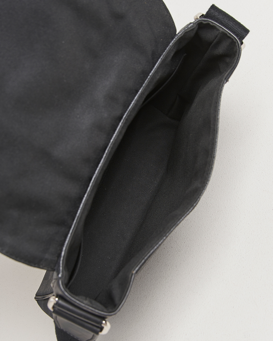 Uomini | Louis Vuitton Pre-Owned District PM Messenger Bag Damier Graphite | Louis Vuitton Pre-Owned | District PM Messenger Bag Damier Graphite