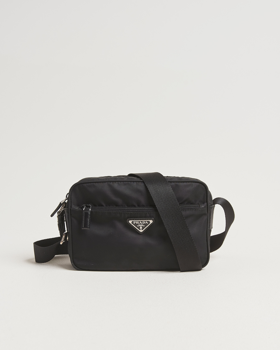 Uomini | Prada Pre-Owned Tessuto Nylon Leather Shoulder Bag Black | Prada Pre-Owned | Tessuto Nylon Leather Shoulder Bag Black