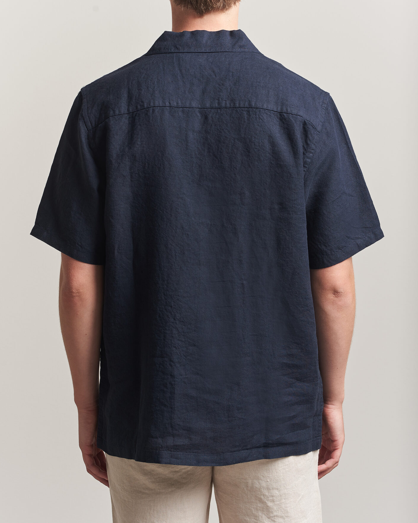 Uomini | Camicie | A Day's March | Yamu Linen Short Sleeve Shirt Navy