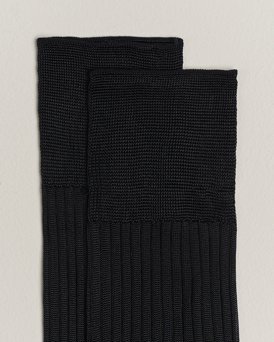 Uomini | Biancheria intima | Pantherella | Baffin Silk Long Sock Black