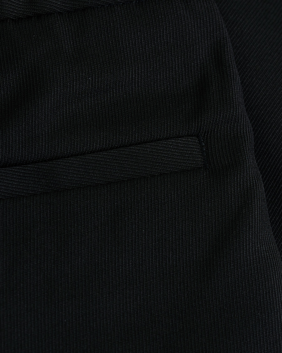 Uomini | Pantaloni | Filippa K | Terry Gabardine Cropped Turn Up Trousers Black