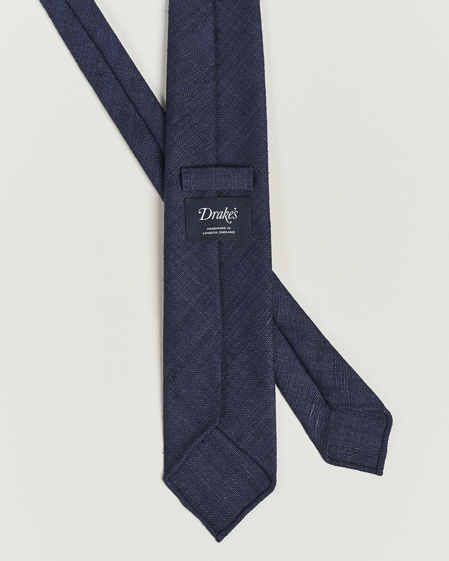 Uomini | Cravatte | Drake\'s | Silk Tussah Handrolled Tie Navy