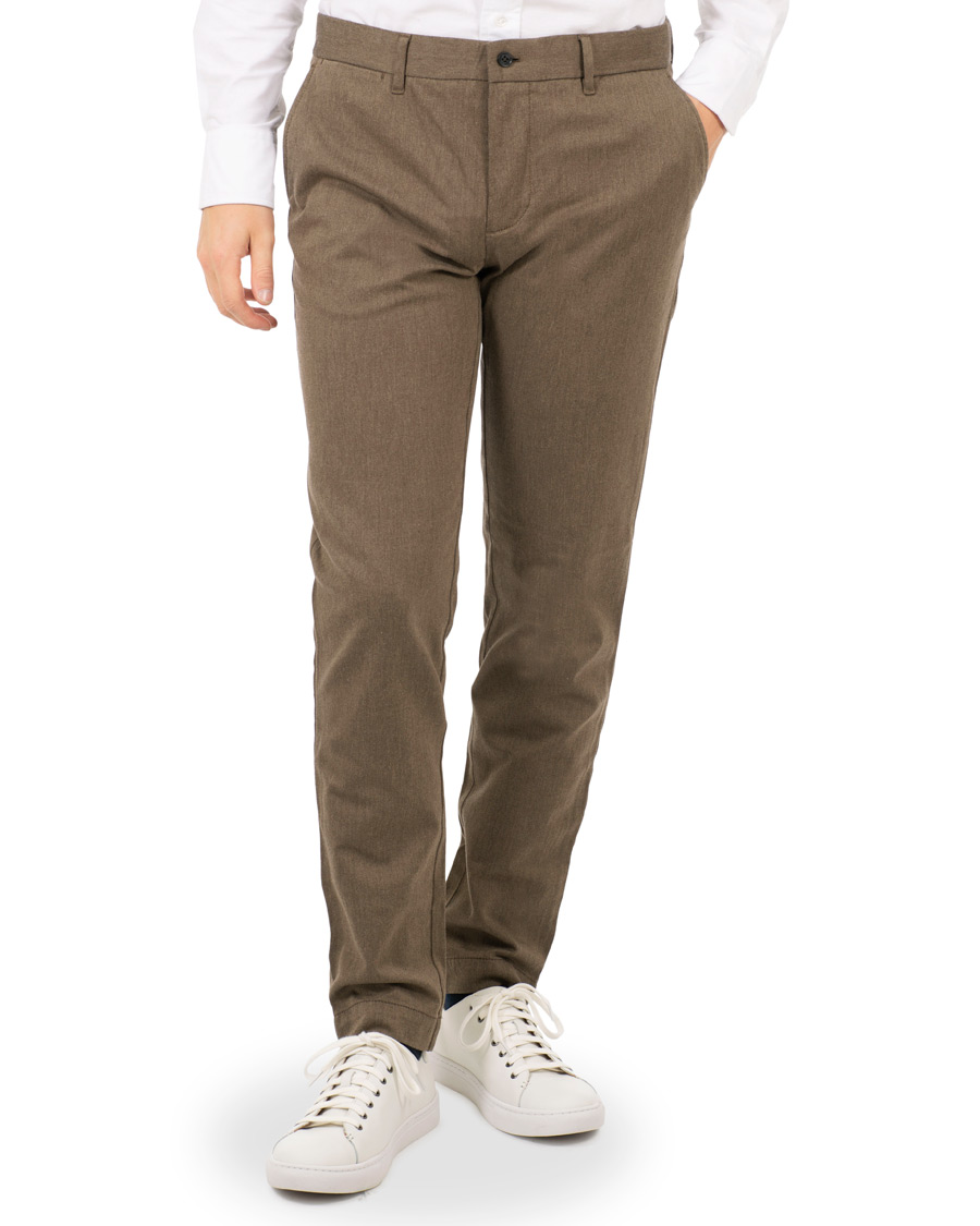 Uomini | Pantaloni | J.Lindeberg | Chaze Flannel Twill Trousers Olive