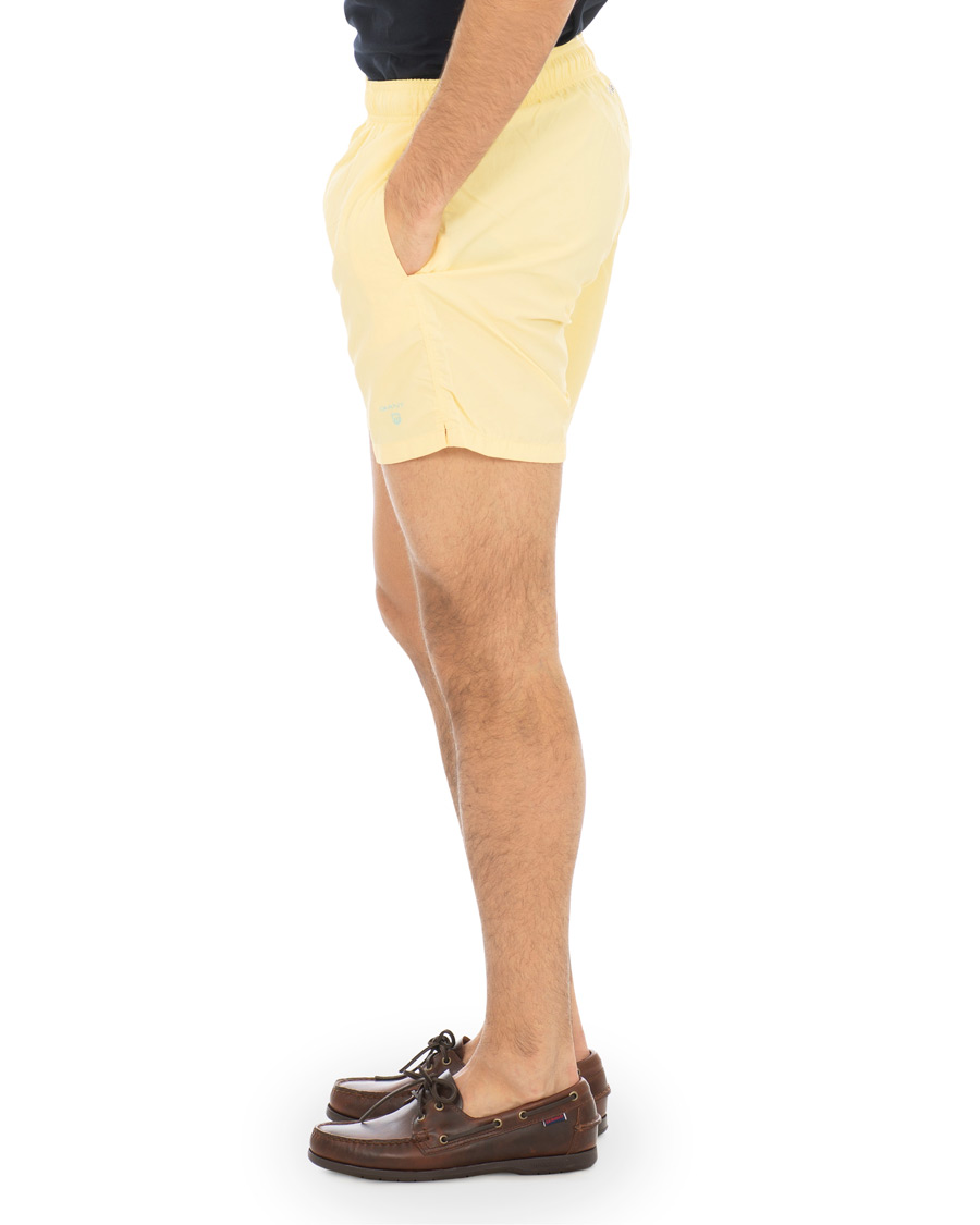 Uomini | Costumi da bagno | GANT | Classic Swim Shorts Lemon