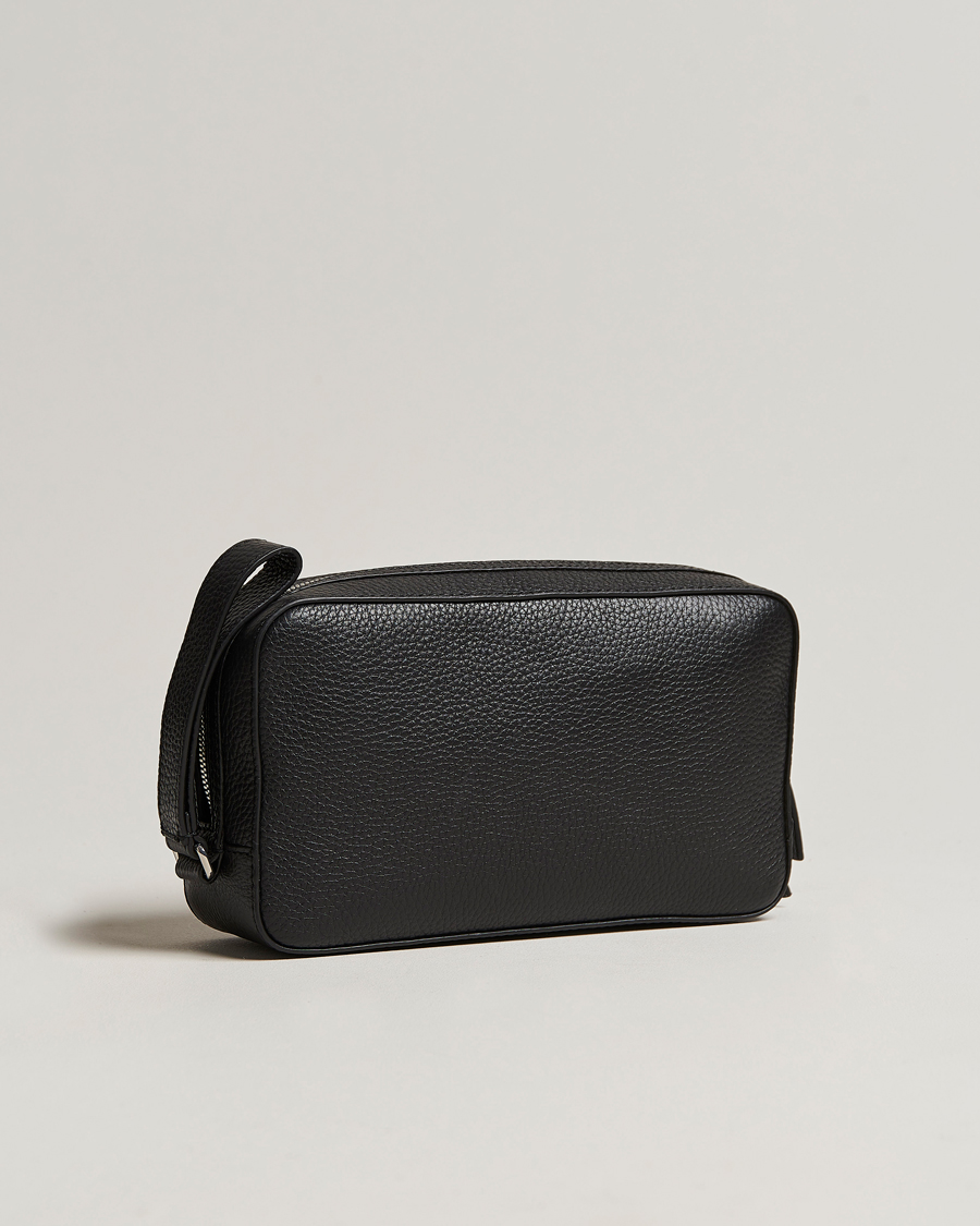 Uomini | Borse | Tiger of Sweden | Wes Grained Leather Toilet Bag Black