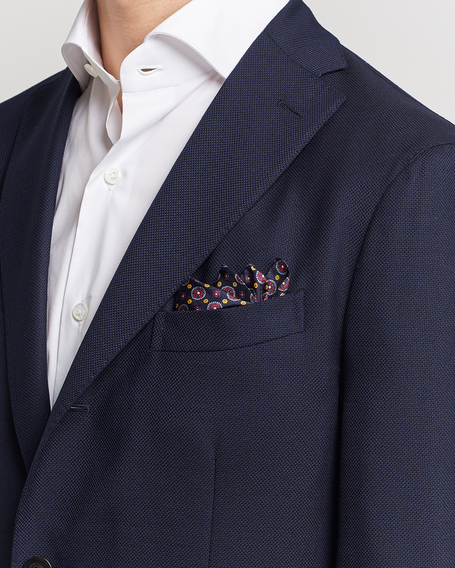 Uomini | Business casual | Amanda Christensen | Medallion Silk Pocket Square Navy