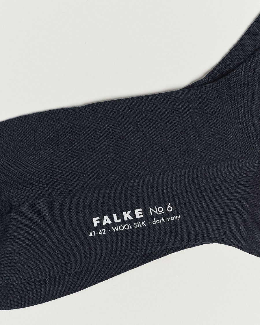 Uomini |  | Falke | No. 6 Finest Merino & Silk Socks Dark Navy