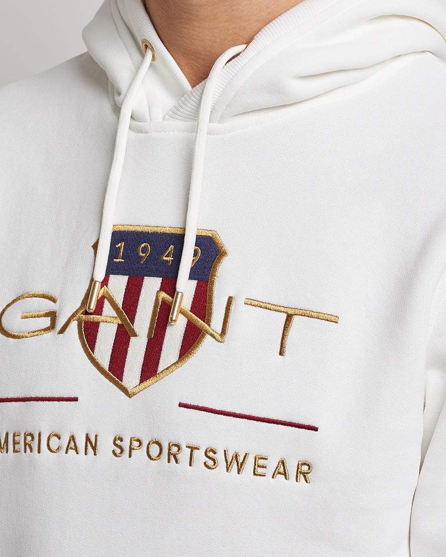Uomini | Maglieria | GANT | Archive Shield Hoodie Eggshell