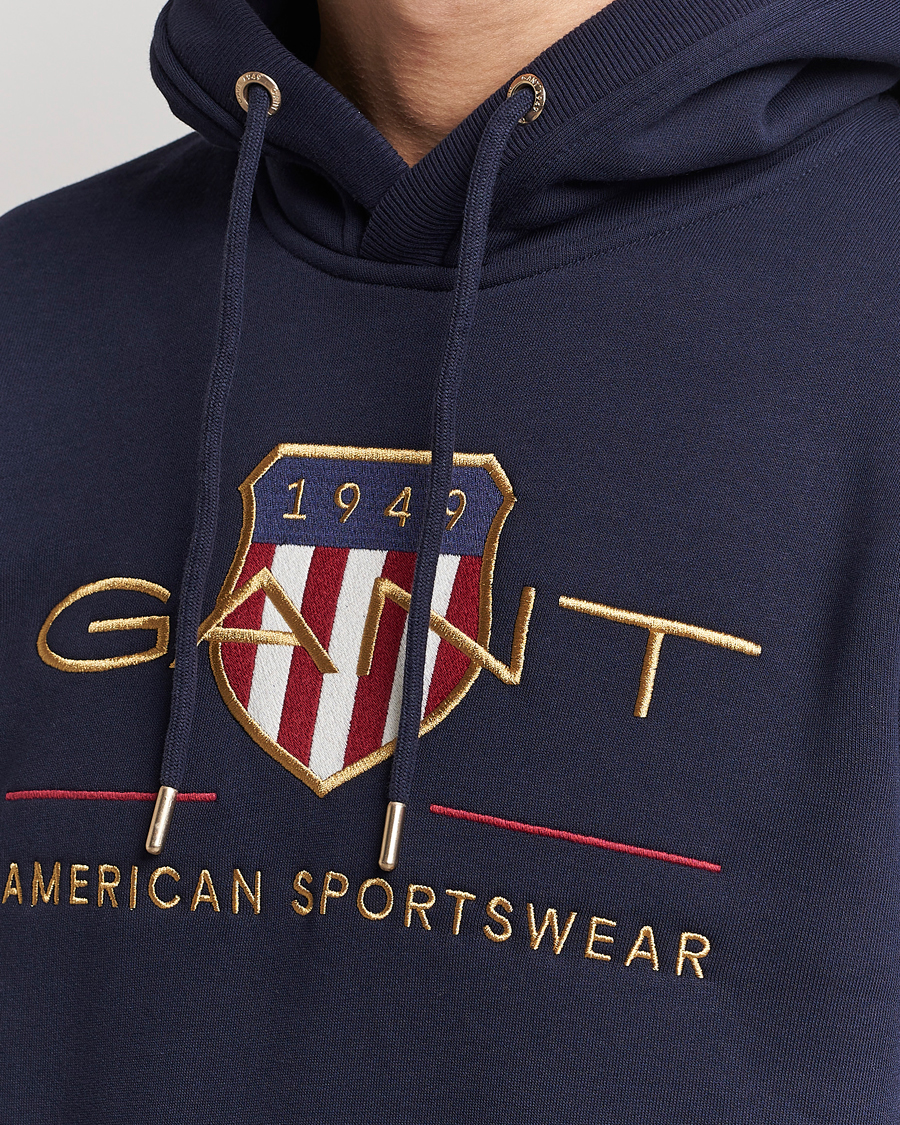Uomini | Maglieria | GANT | Archive Shield Hoodie Evening Blue