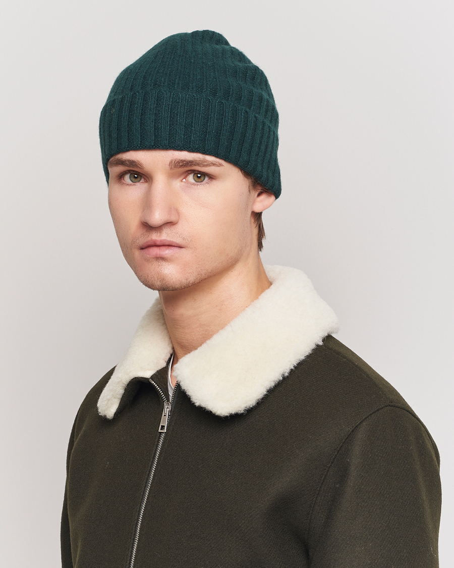 Uomini | Accessori che riscaldano | Colorful Standard | Merino Wool Beanie Emerald Green