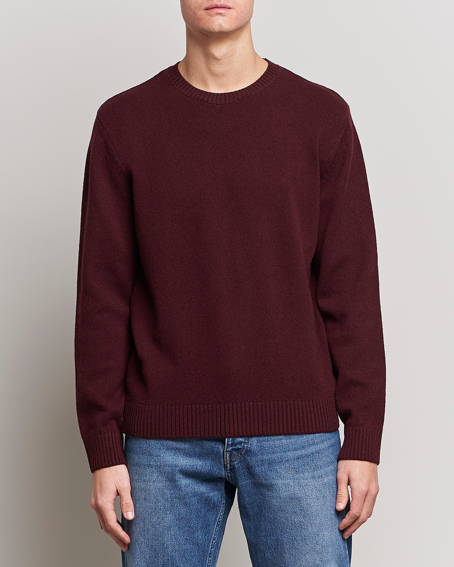 Uomini | Reparti | Colorful Standard | Classic Merino Wool Crew Neck Oxblood Red