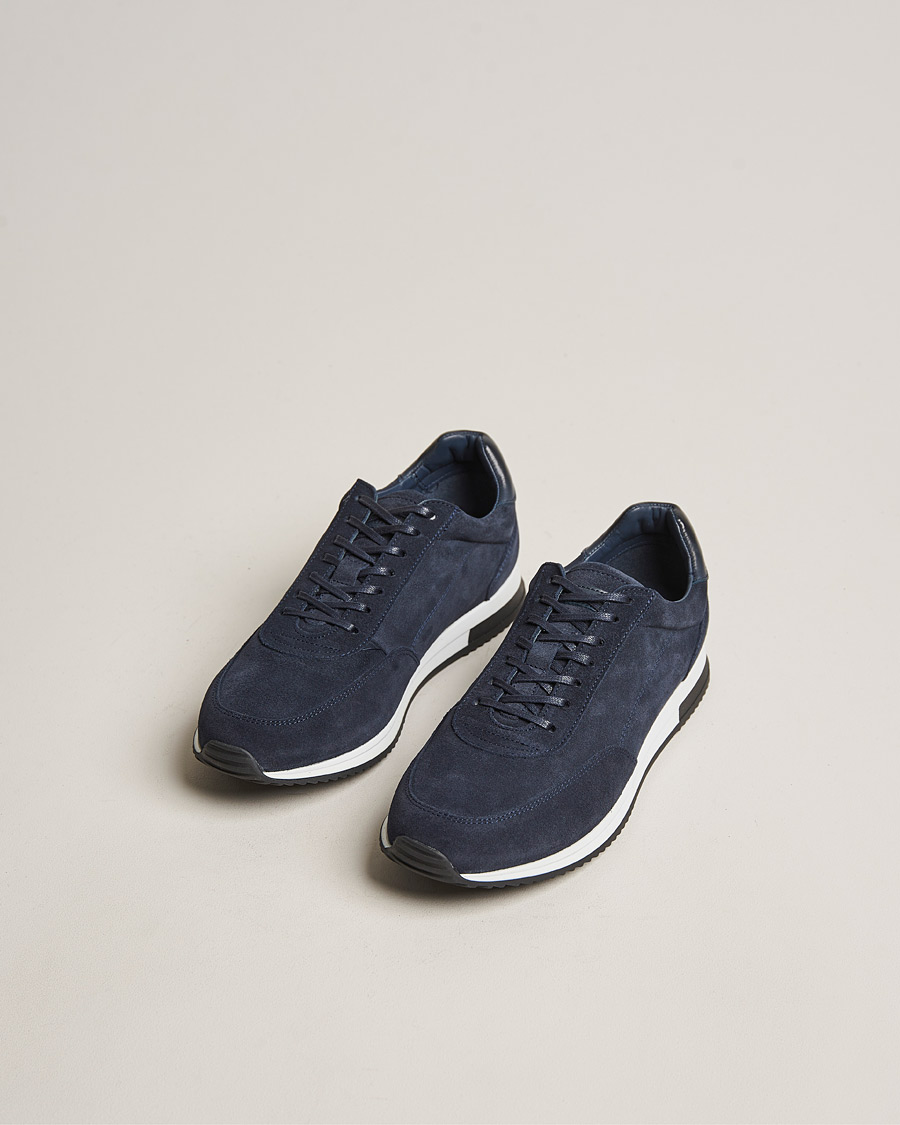 Uomini | Scarpe | Design Loake | Loake 1880 Bannister Running Sneaker Navy Suede