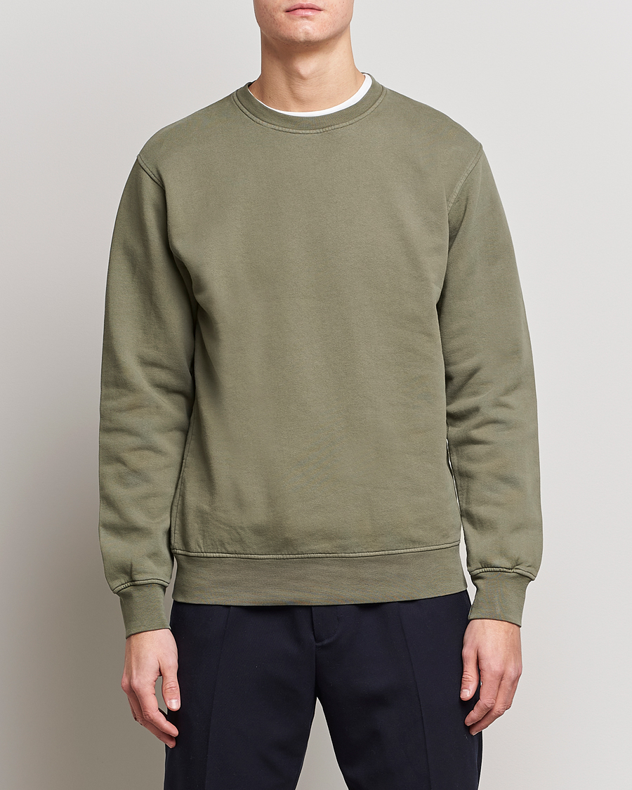 Uomini |  | Colorful Standard | Classic Organic Crew Neck Sweat Dusty Olive