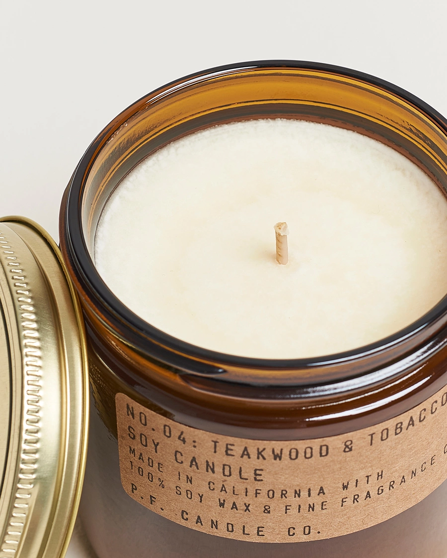 Uomini |  | P.F. Candle Co. | Soy Candle No. 4 Teakwood & Tobacco 354g