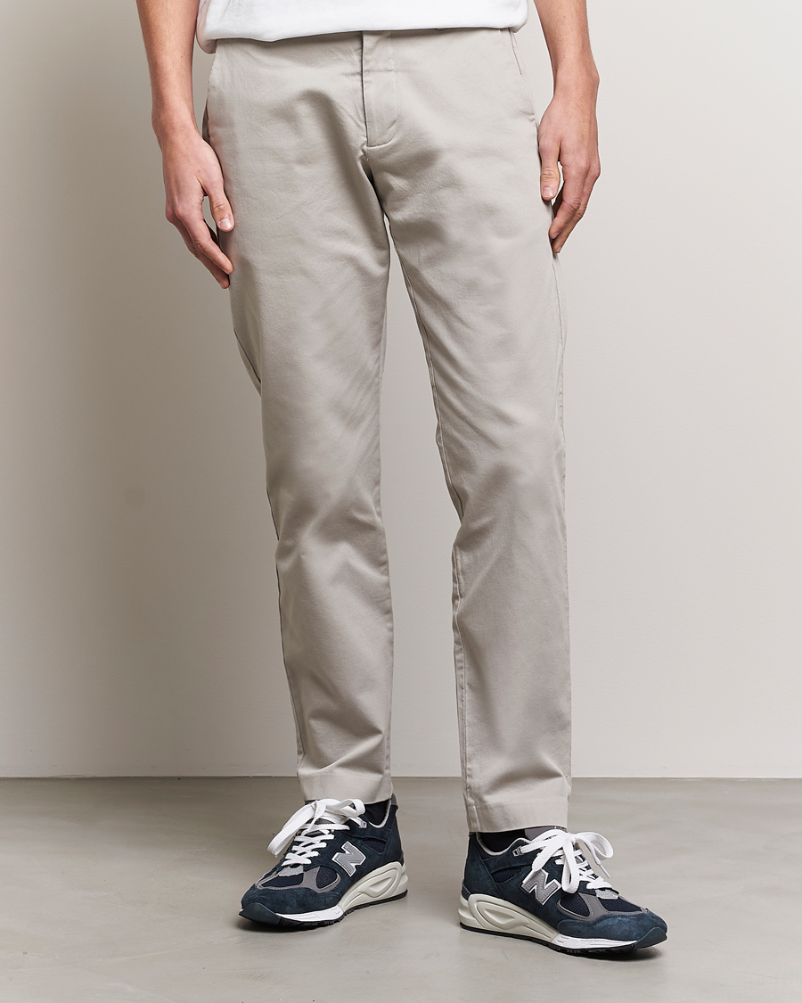 Uomini | Chinos | NN07 | Theo Regular Fit Stretch Chinos Grey