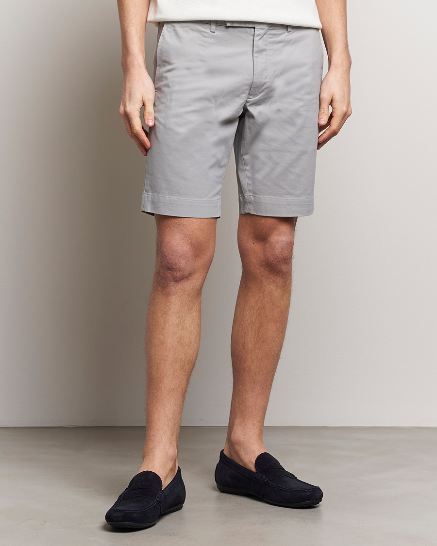 Uomini | Pantaloncini chino | Polo Ralph Lauren | Tailored Slim Fit Shorts Soft Grey