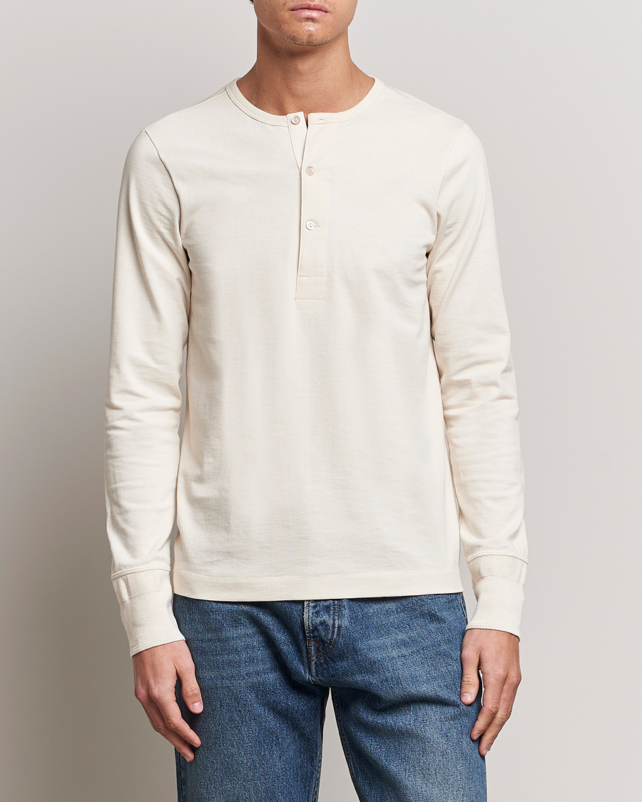 Uomini | Contemporary Creators | Merz b. Schwanen | Classic Organic Cotton Henley Sweater Nature