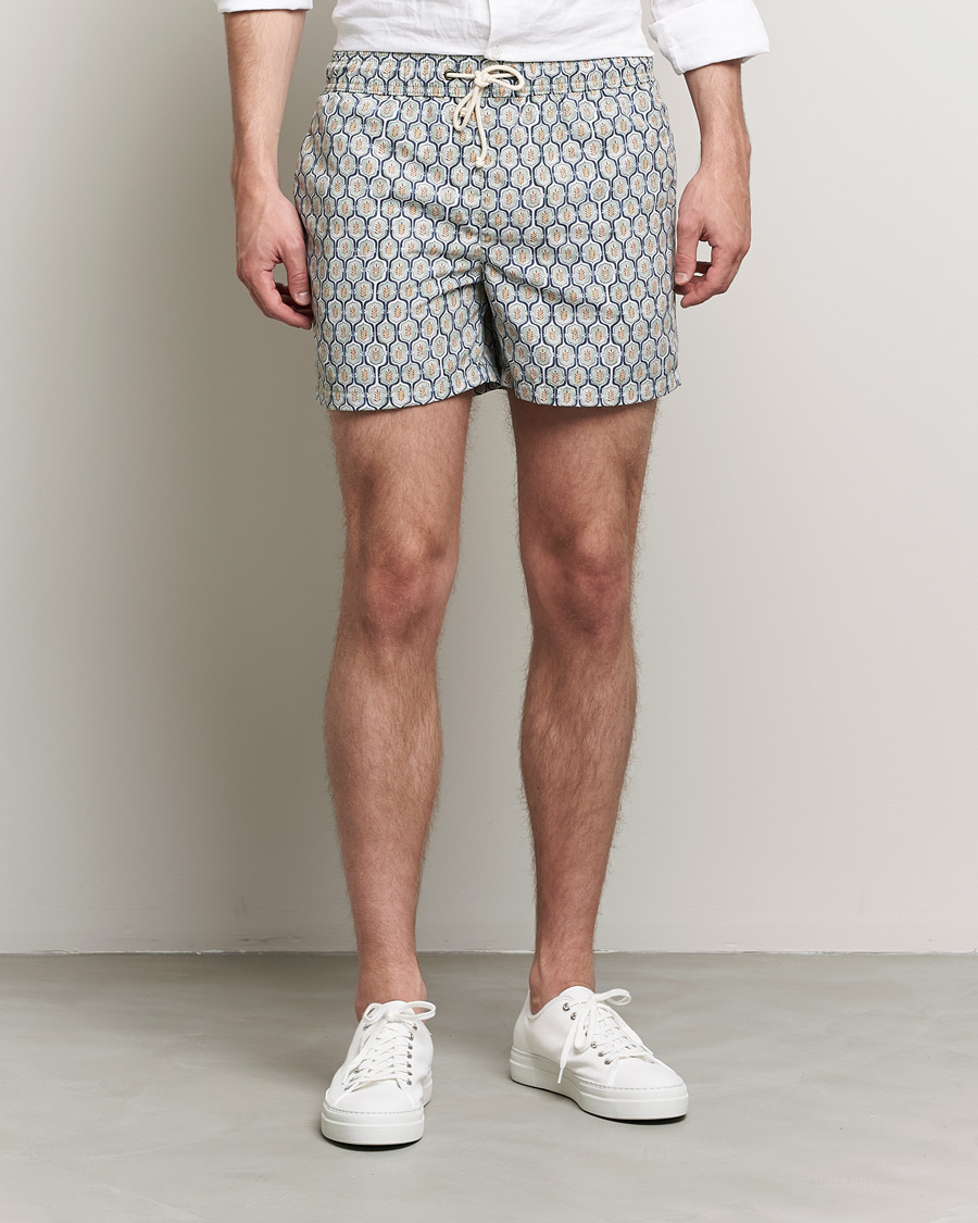 Uomini | Italian Department | Ripa Ripa | Leaf Printed Swimshorts Light Green