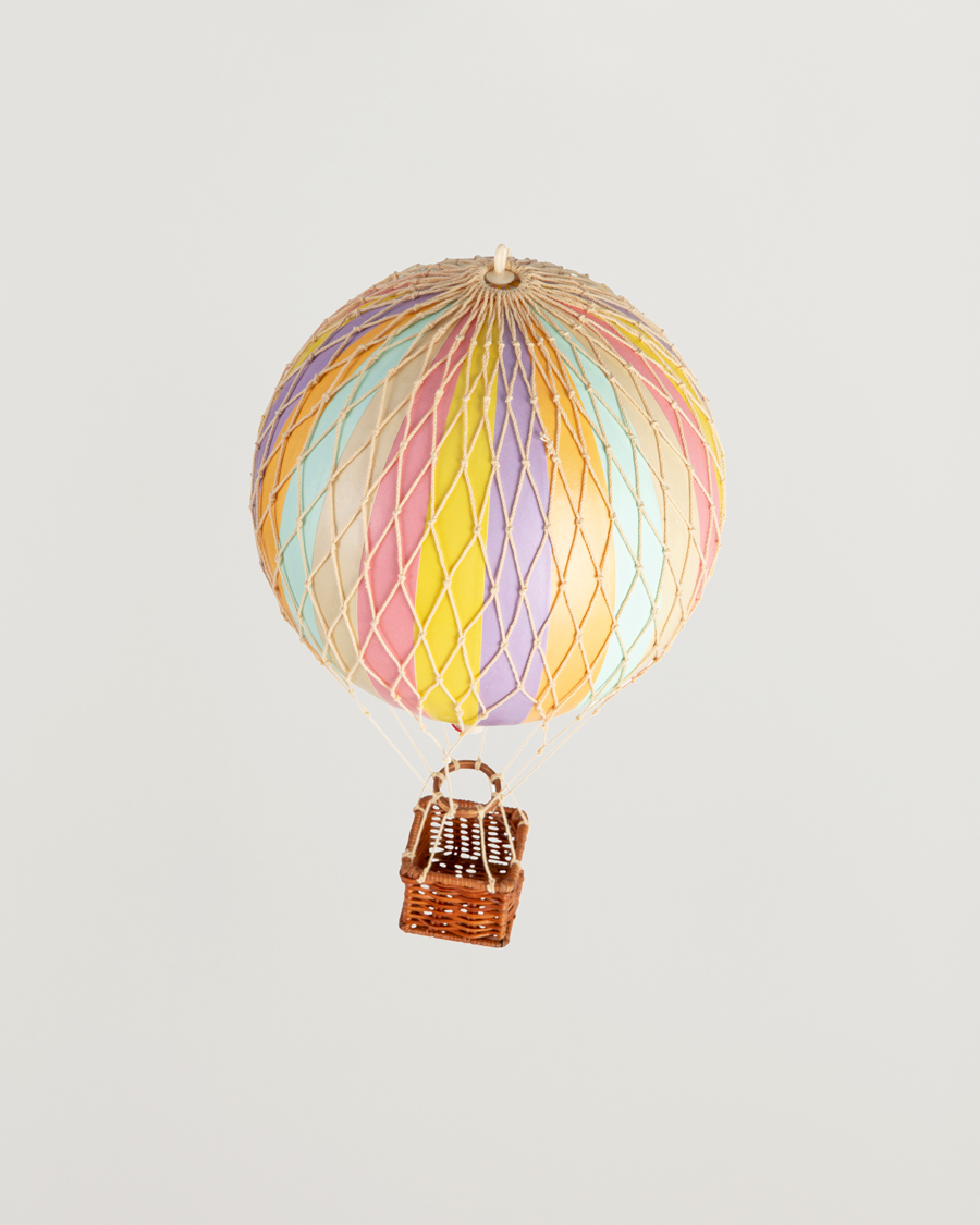 Uomini | Stile di vita | Authentic Models | Travels Light Balloon Rainbow Pastel