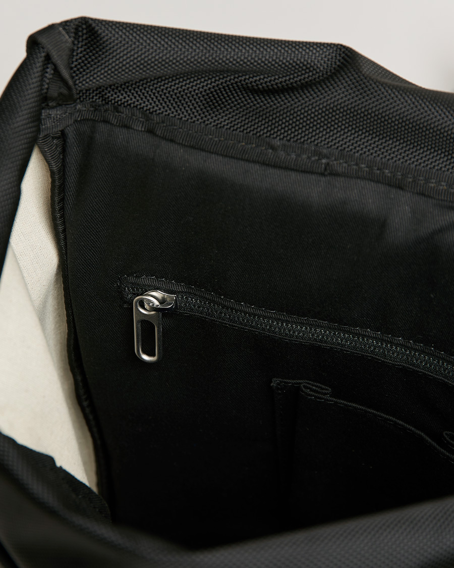 Uomini | Brooks England Rivington Cotton Canvas 18L Rolltop Backpack Black | Brooks England | Rivington Cotton Canvas 18L Rolltop Backpack Black