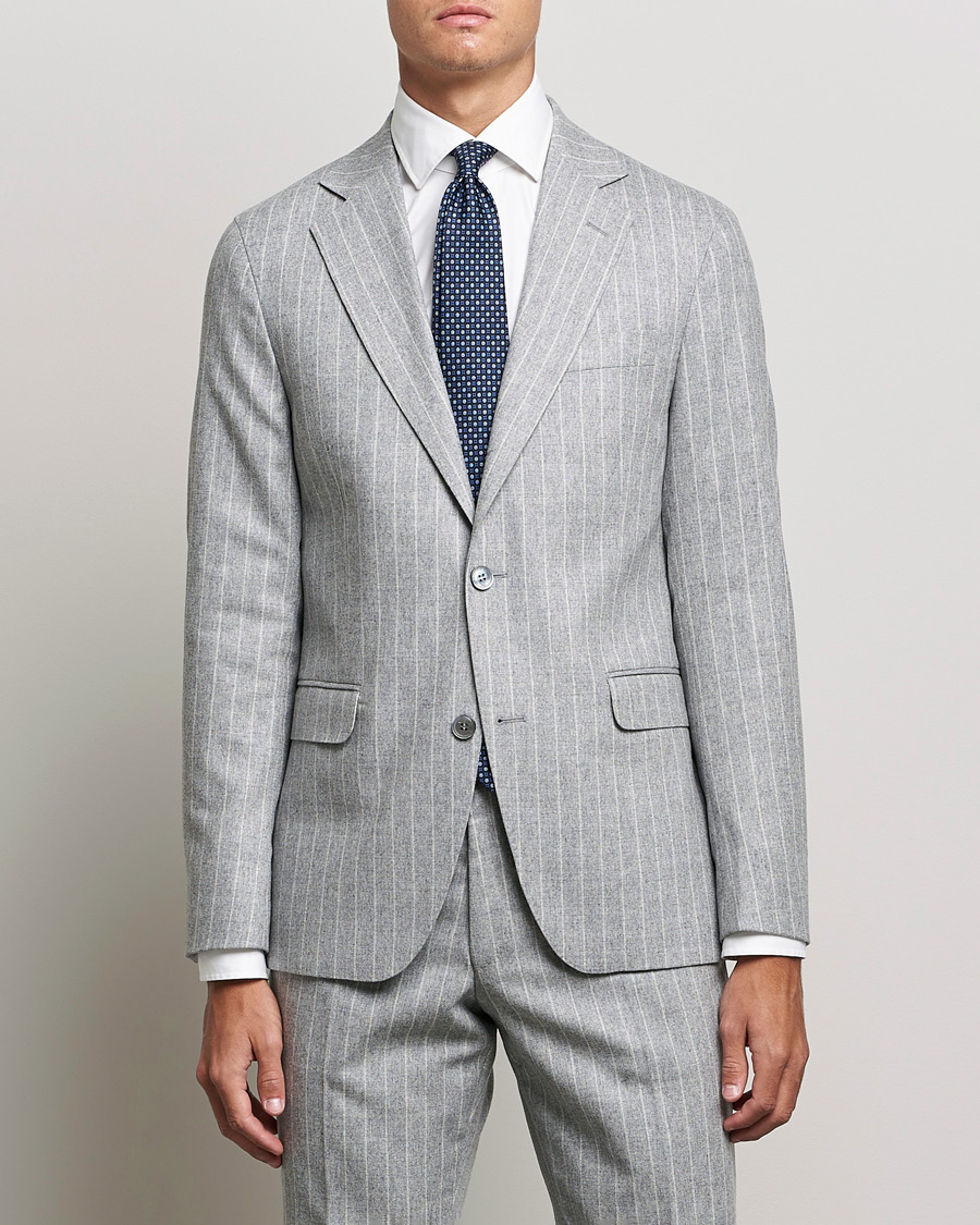 Uomini | Abiti | Oscar Jacobson | Ego Pinstripe Wool Flannel Suit Grey Melange