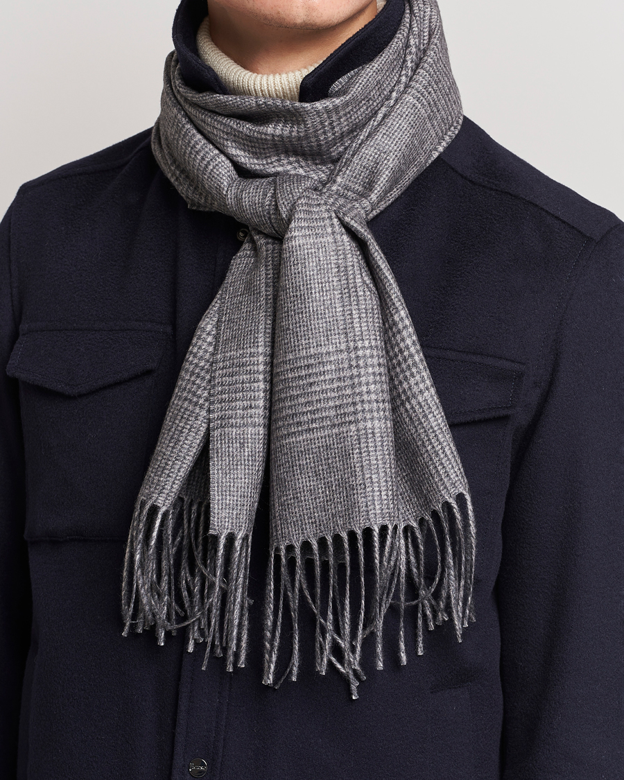 Uomini |  | Piacenza Cashmere | Cashmere/Silk Glencheck Scarf Light Grey