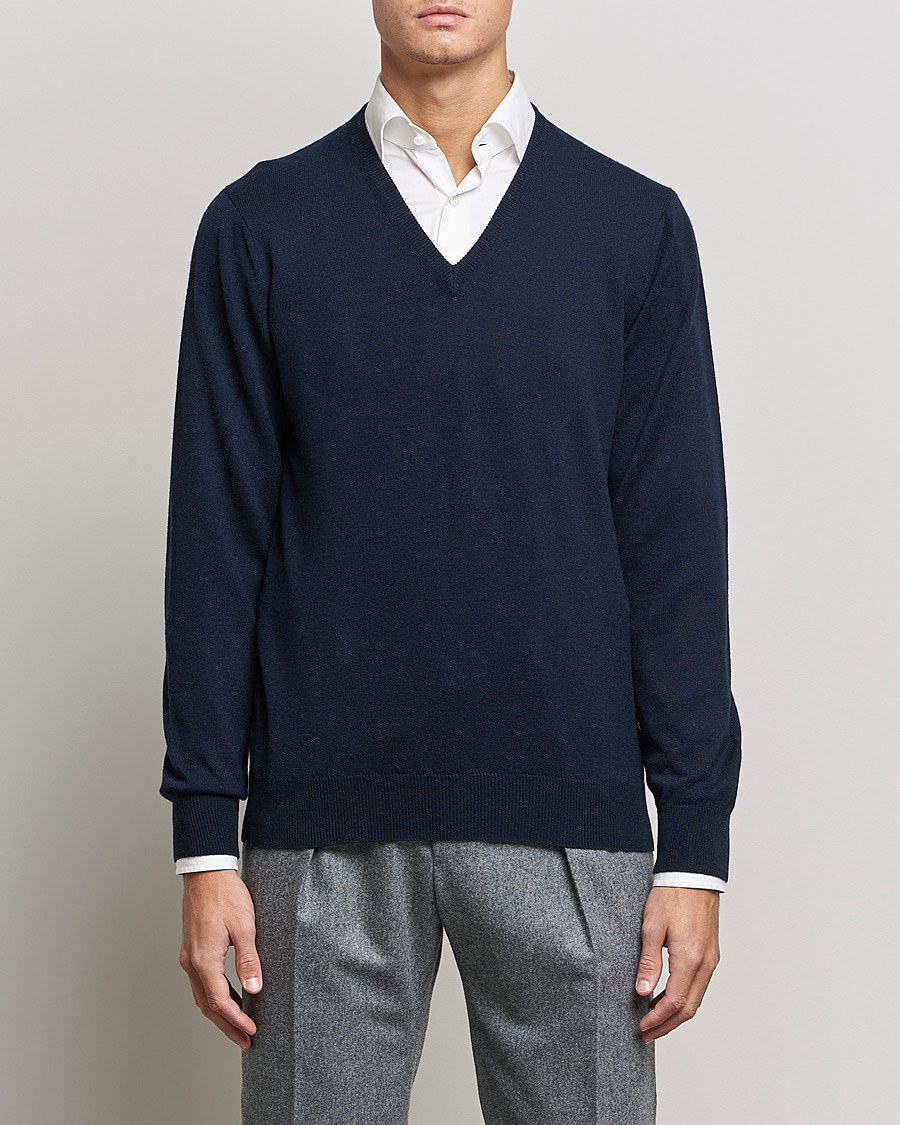 Uomini | Maglioni di cashmere | Piacenza Cashmere | Cashmere V Neck Sweater Navy