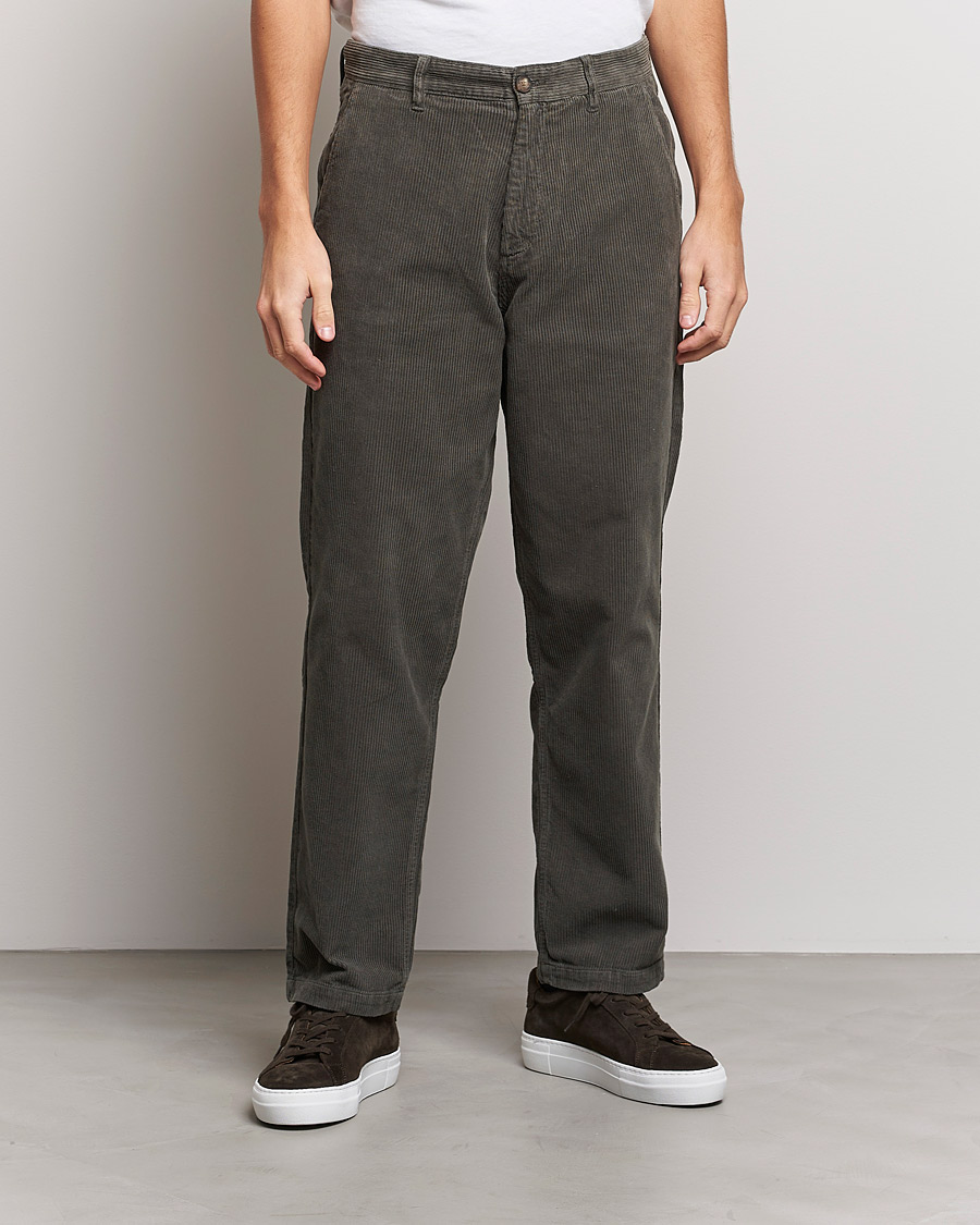 Uomini | Pantaloni a coste | A Day\'s March | Redwood Corduroy Trousers Olive