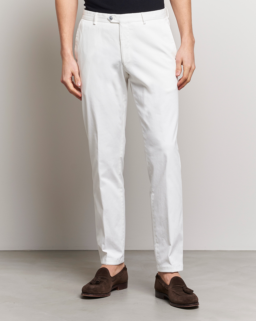 Uomini |  | Oscar Jacobson | Denz Casual Cotton Trousers White