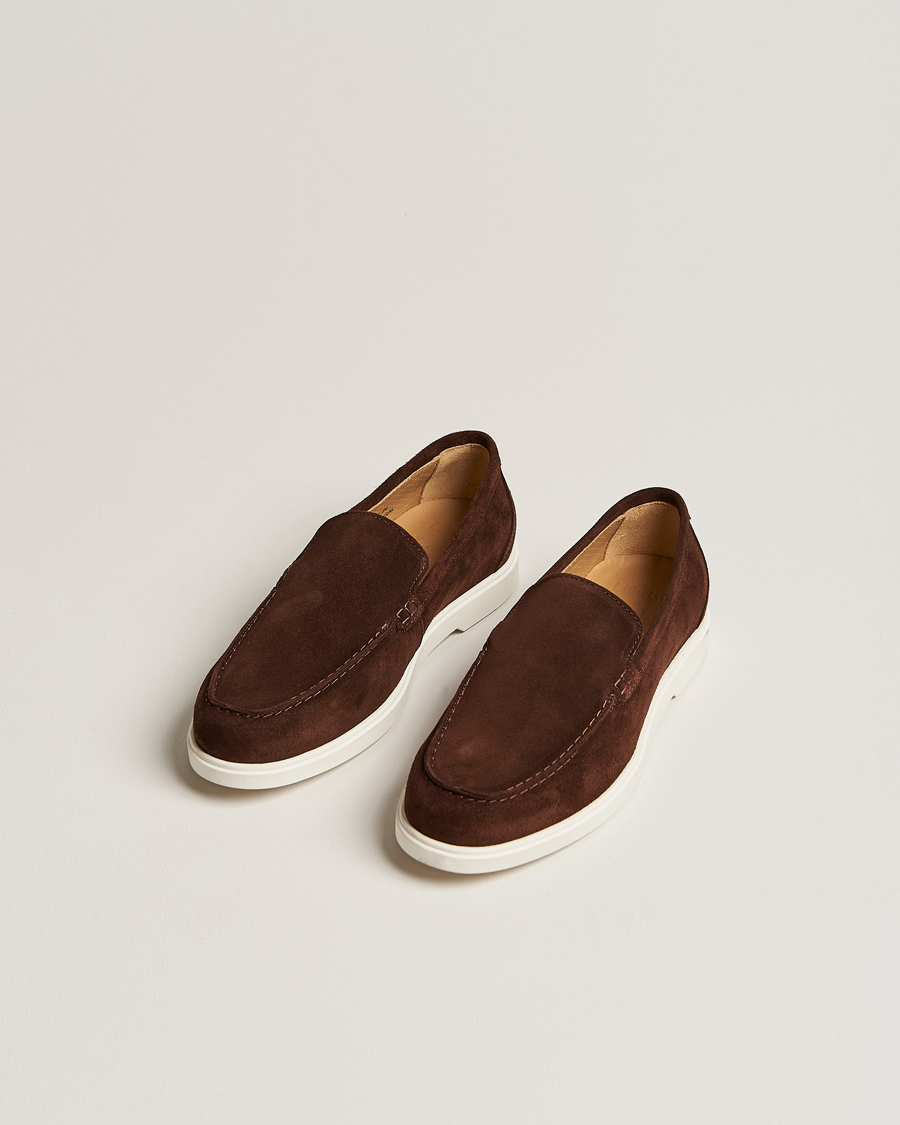 Uomini |  | Loake 1880 | Tuscany Suede Loafer Chocolate