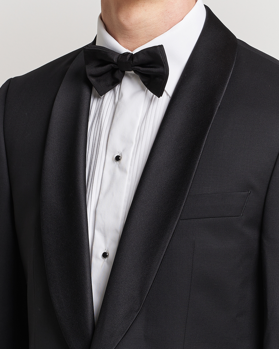 Uomini | Celebra il nuovo anno con stile | BOSS BLACK | Silk Pre Tie Black