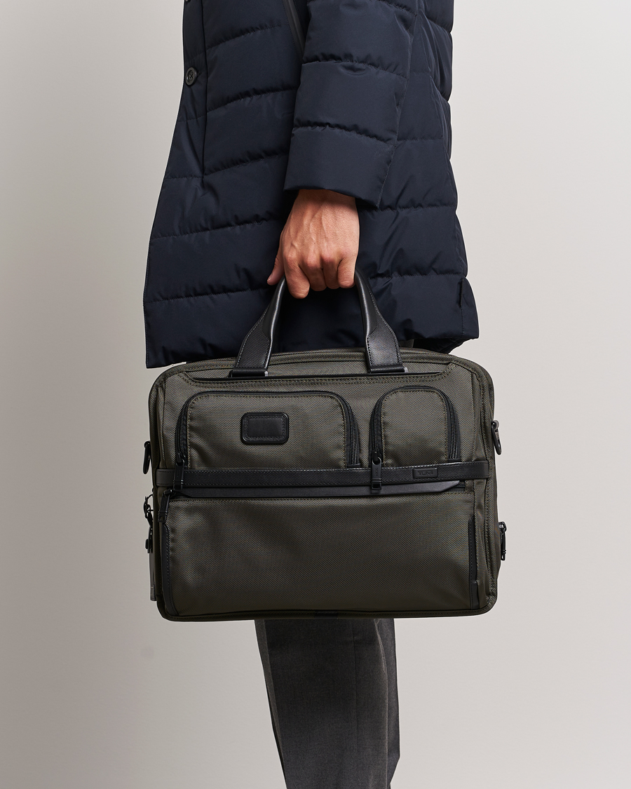 Uomini | TUMI Alpha 3 Expandable Organizer Laptop Brief Olive Night | TUMI | Alpha 3 Expandable Organizer Laptop Brief Olive Night