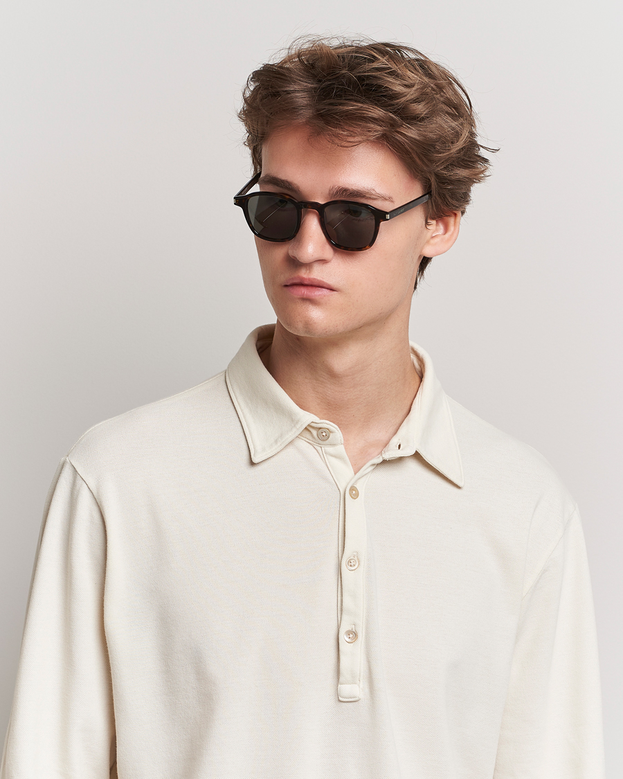 Uomini | Saint Laurent | Saint Laurent | SL 549 SLIM Sunglasses Havana