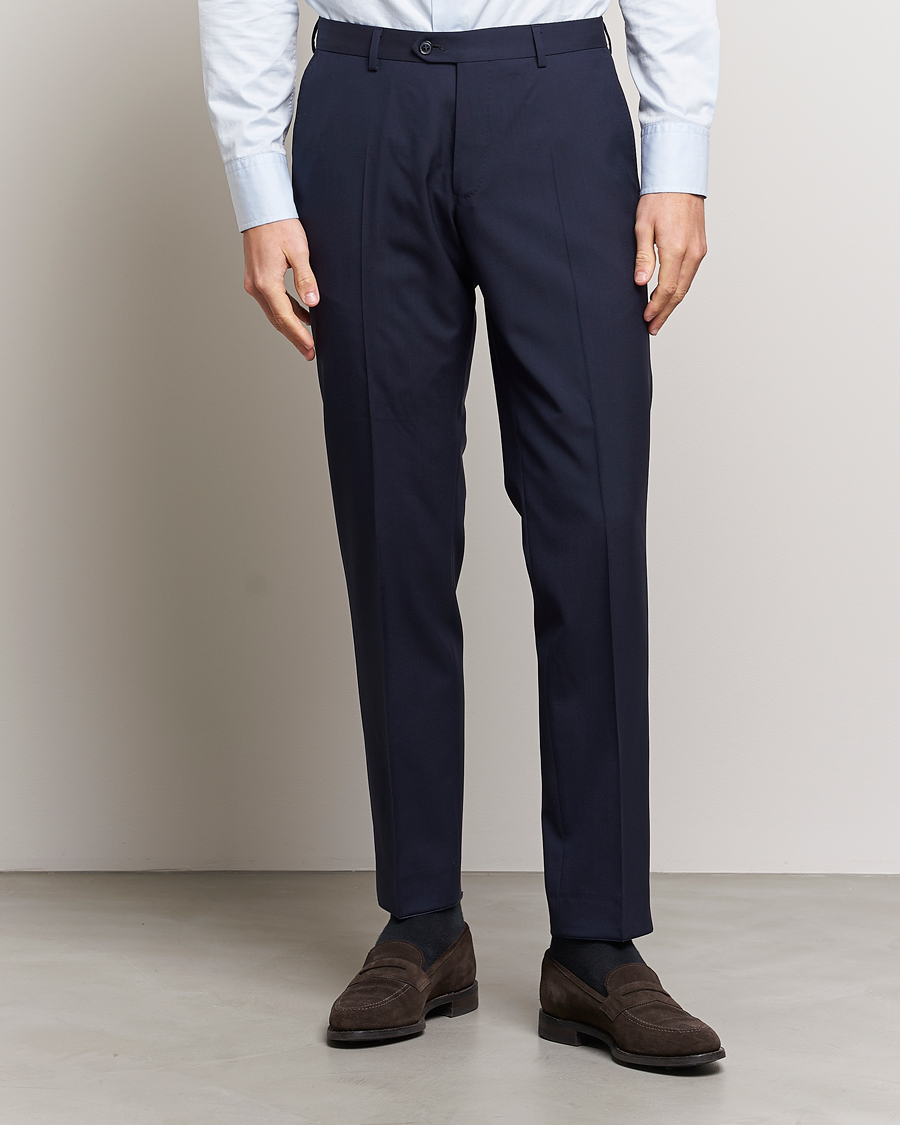 Uomini |  | Oscar Jacobson | Diego Wool Trousers Blue