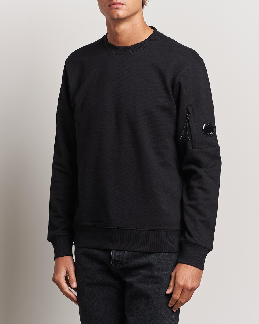 Uomini |  | C.P. Company | Diagonal Raised Fleece Lens Sweatshirt Black