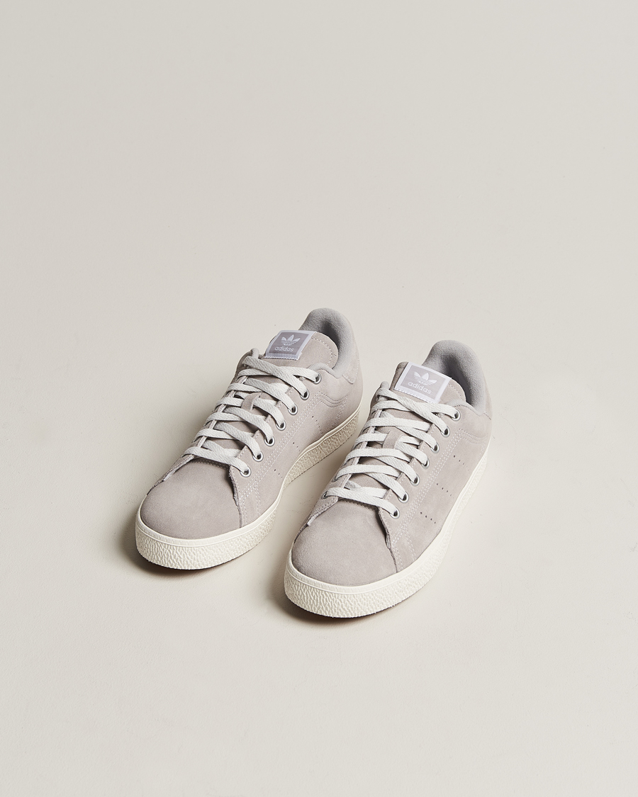 Uomini |  | adidas Originals | Stan Smith Suede B-Side Sneaker Grey