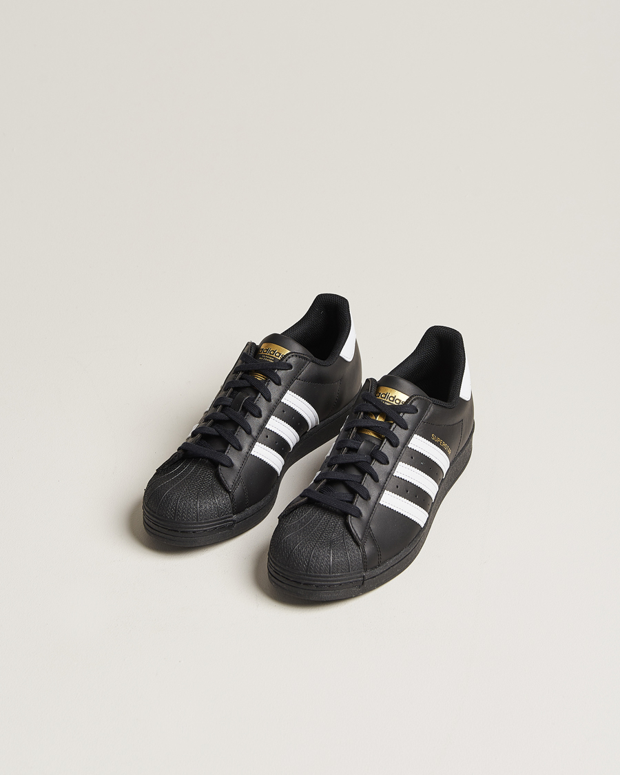 Uomini |  | adidas Originals | Superstar Sneaker Black/White