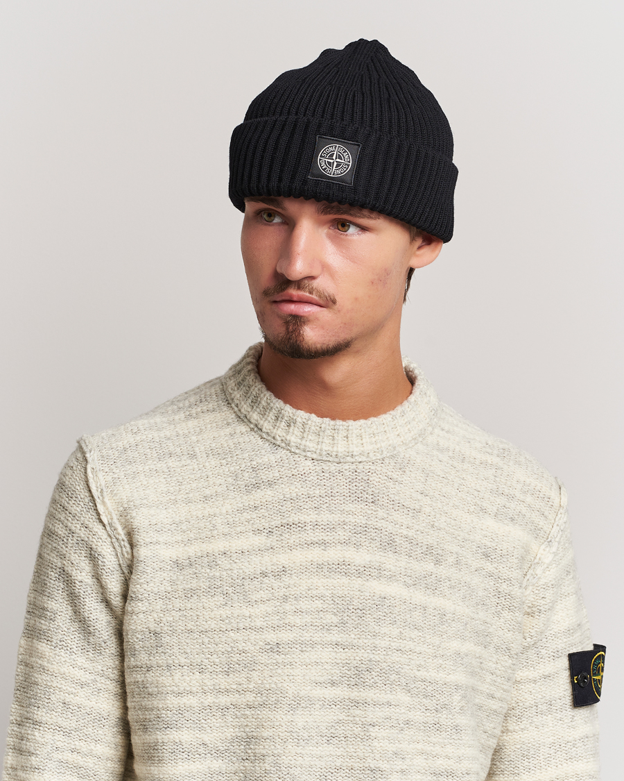 Uomini | Stone Island Full Rib Wool Beanie Black | Stone Island | Full Rib Wool Beanie Black