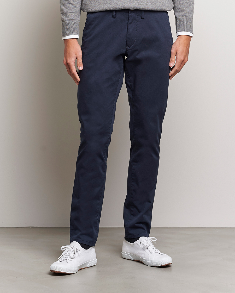 Uomini | Pantaloni | GANT | Slim Fit Twill Chino Marine