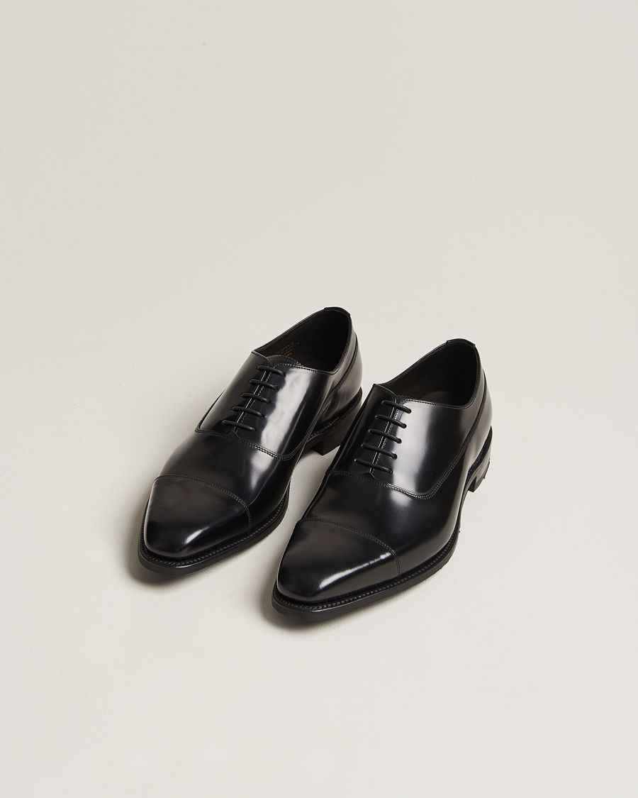 Uomini |  | Loake 1880 | Truman Polished Oxford Toe Cap Black