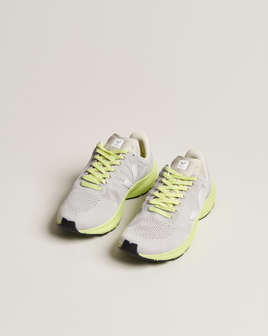 Uomini | Veja Running Marlin Vegan V-Knit Running Sneaker Chalk White | Veja Running | Marlin Vegan V-Knit Running Sneaker Chalk White