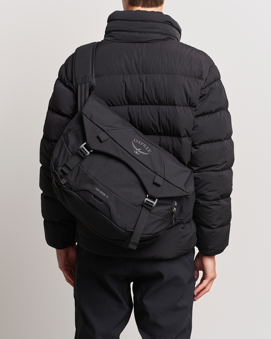 Uomini | Osprey Metron 18 Messenger Bag Black | Osprey | Metron 18 Messenger Bag Black