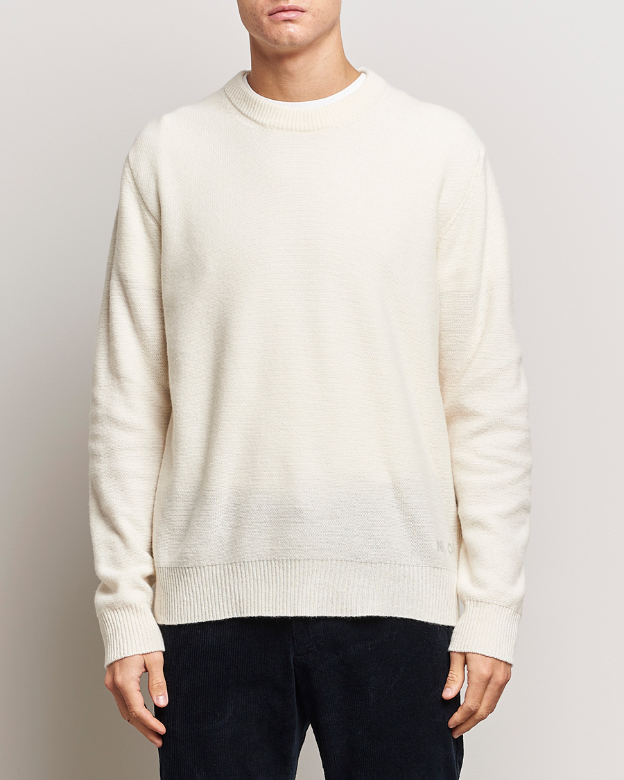 Uomini |  | NN07 | Nigel Lambswool Knitted Crew Neck Ecru