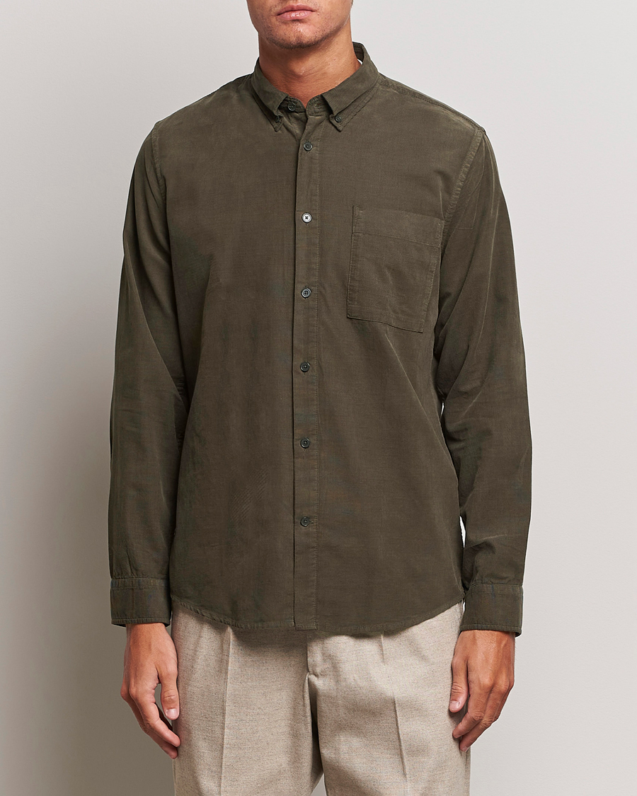 Uomini | Business & Beyond | NN07 | Arne Baby Cord Shirt Dark Army