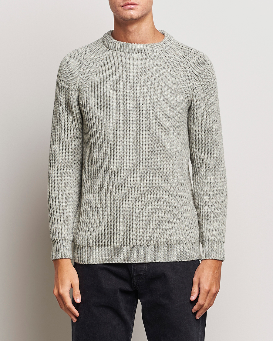 Uomini | Abbigliamento | Gloverall | Fisherman Rib Chunky Wool Crew Light Grey