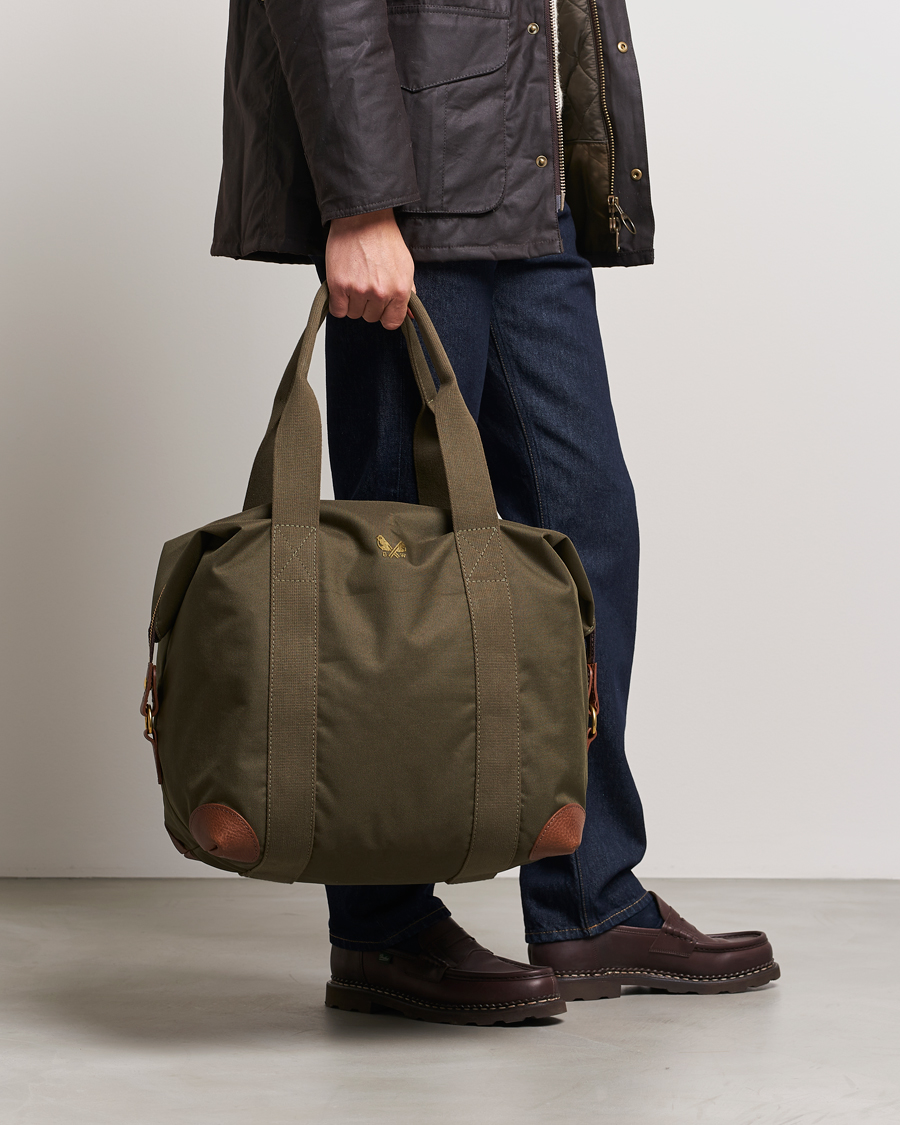 Uomini | Borse per il weekend | Bennett Winch | Small Nylon Cargo Bag Olive