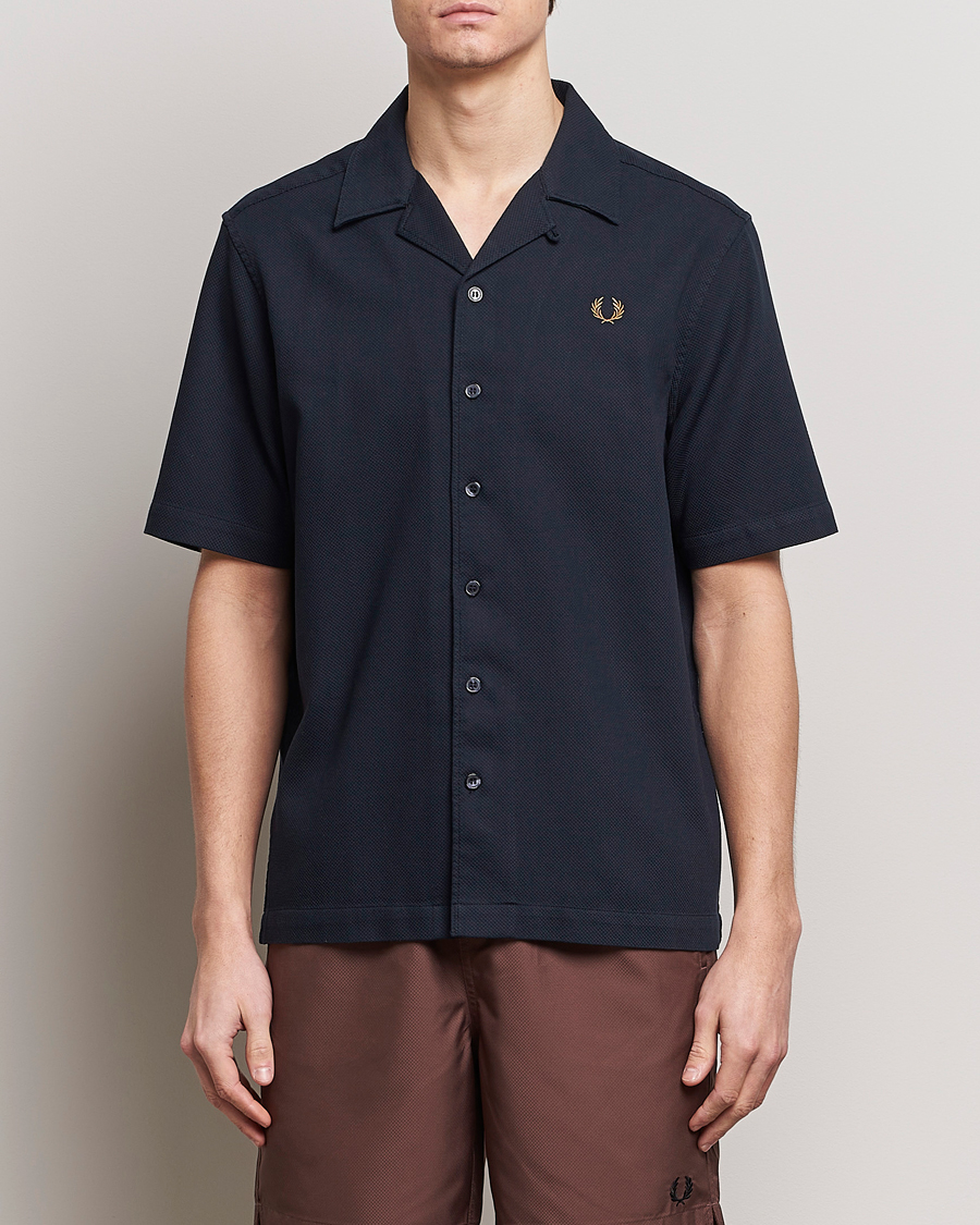 Uomini | Fred Perry | Fred Perry | Pique Textured Short Sleeve Shirt Navy