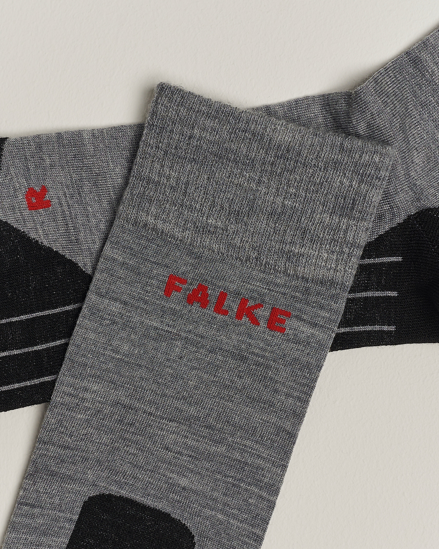 Uomini | Calzini per tutti i giorni | Falke Sport | Falke TK5 Wander Trekking Socks Light Grey