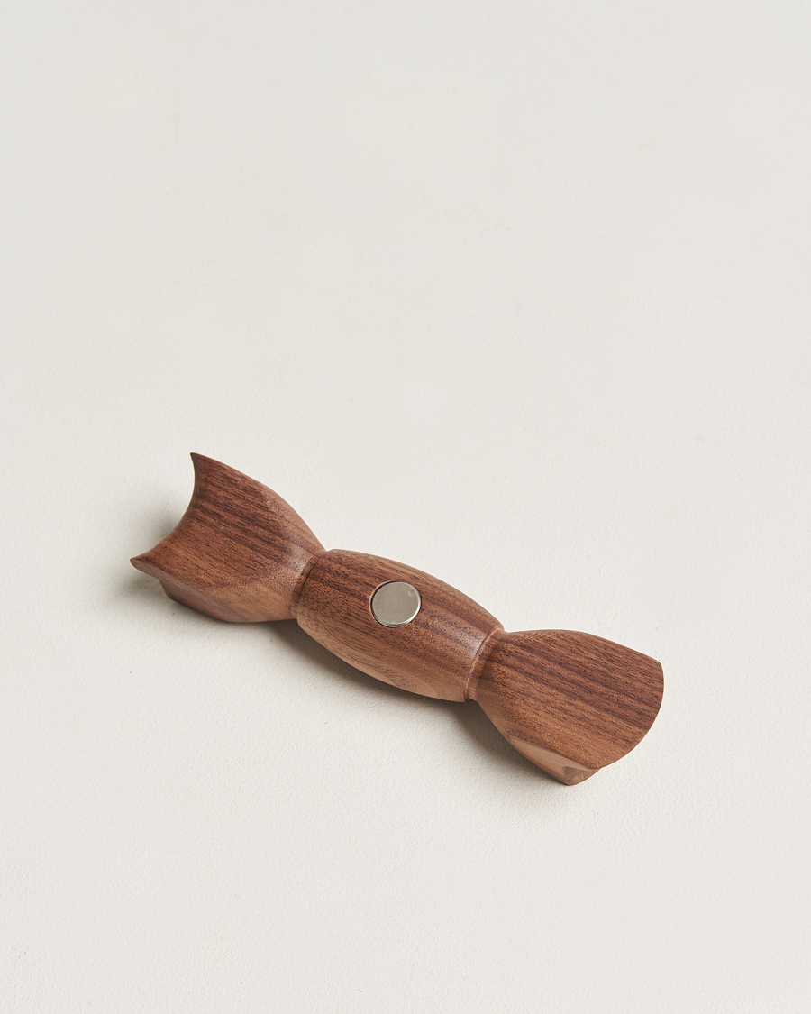 Uomini | Paul Brunngård | Paul Brunngård | The Sole Edge Walnut