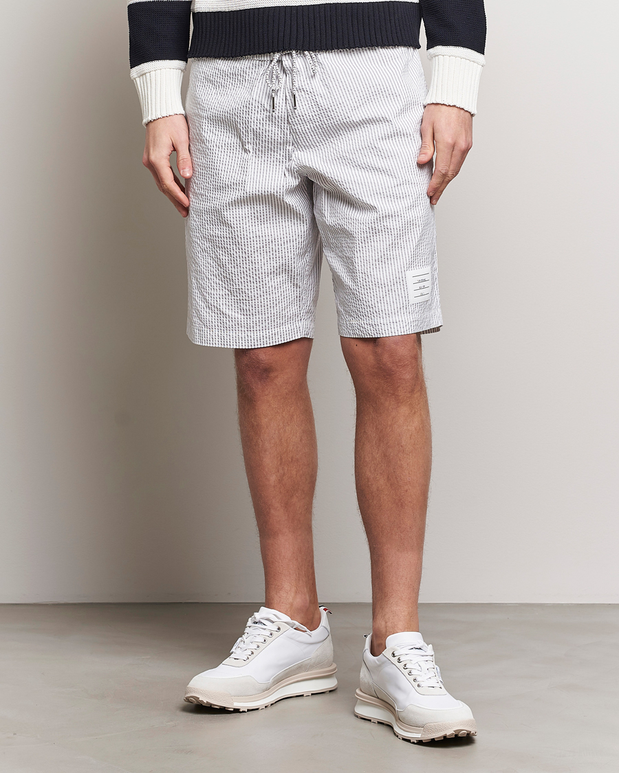 Uomini |  | Thom Browne | Seersucker Drawstring Board Shorts Light Grey